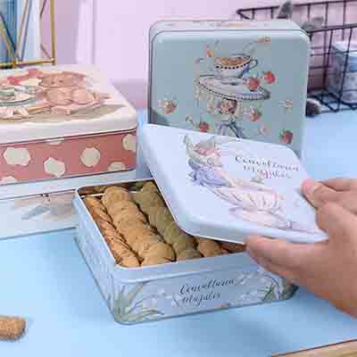 biscuit tin manufacturer